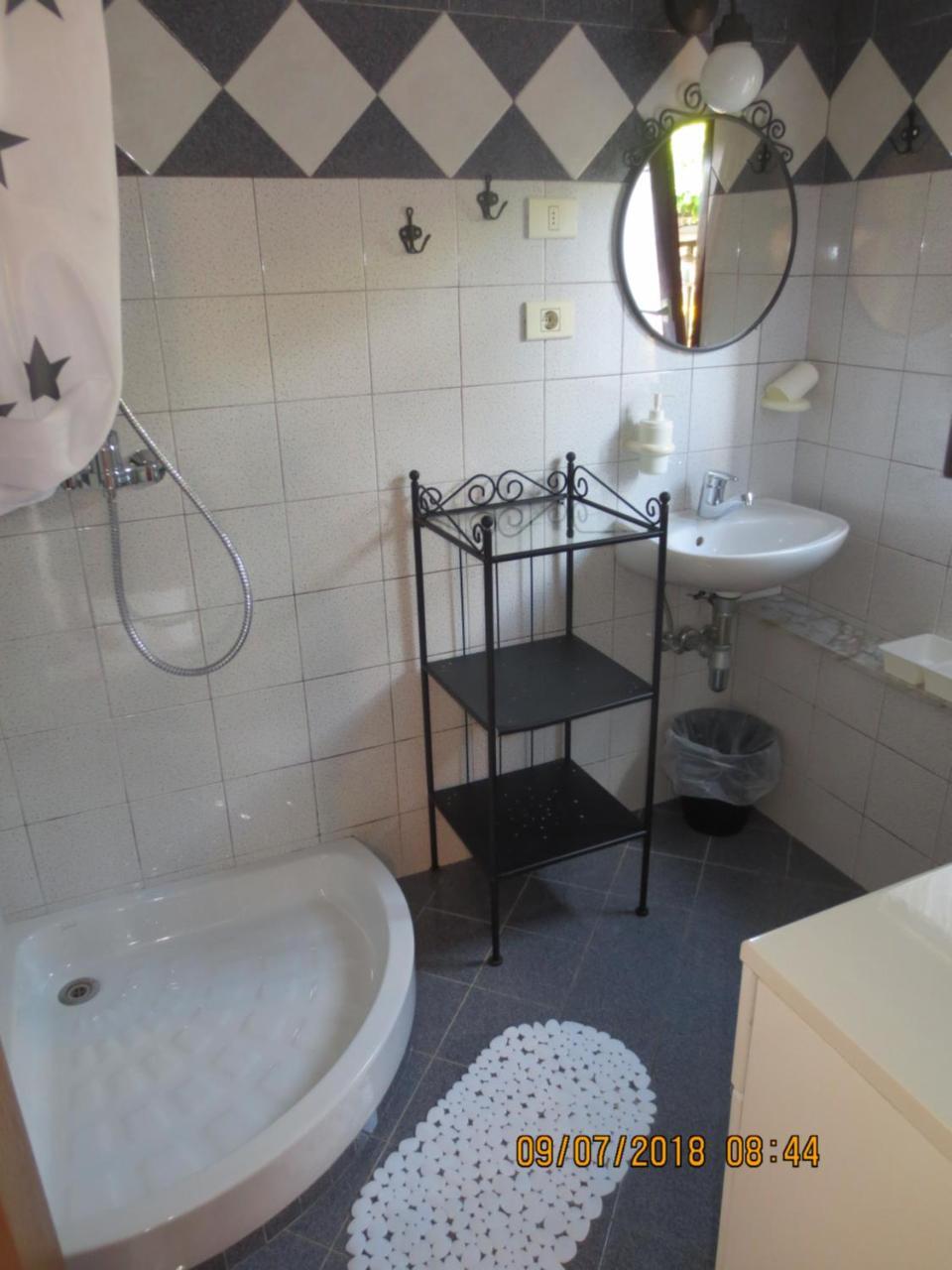 Apartments Vila Marija Izola Buitenkant foto