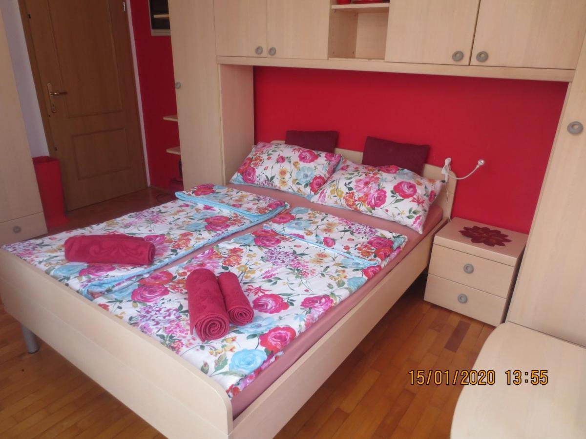 Apartments Vila Marija Izola Buitenkant foto